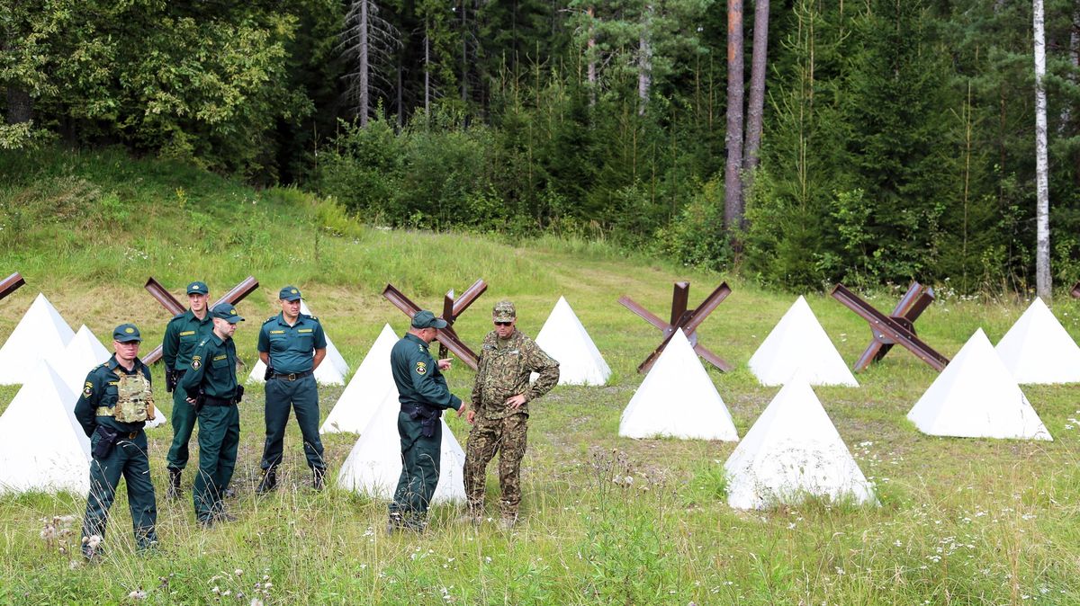 Život ve vakuu. Oblast, na kterou si Rusko brousí zuby, se připravuje na vše